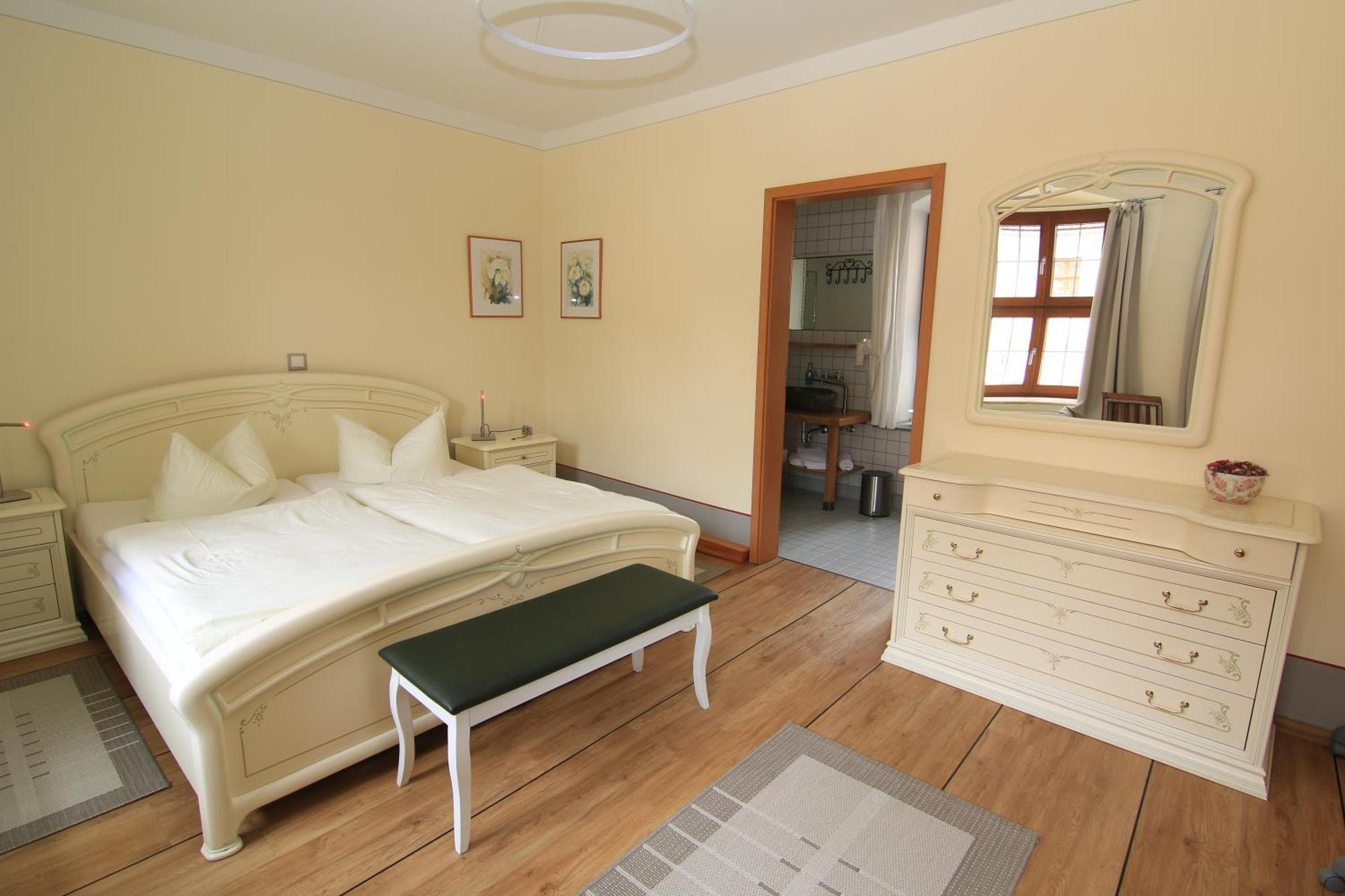 Hotel Zum Kloetzelmoench Görlitz Zewnętrze zdjęcie